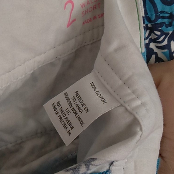Lilly Pulitzer Walsh Short Ariel Blue Size 2 - Picture 3 of 3